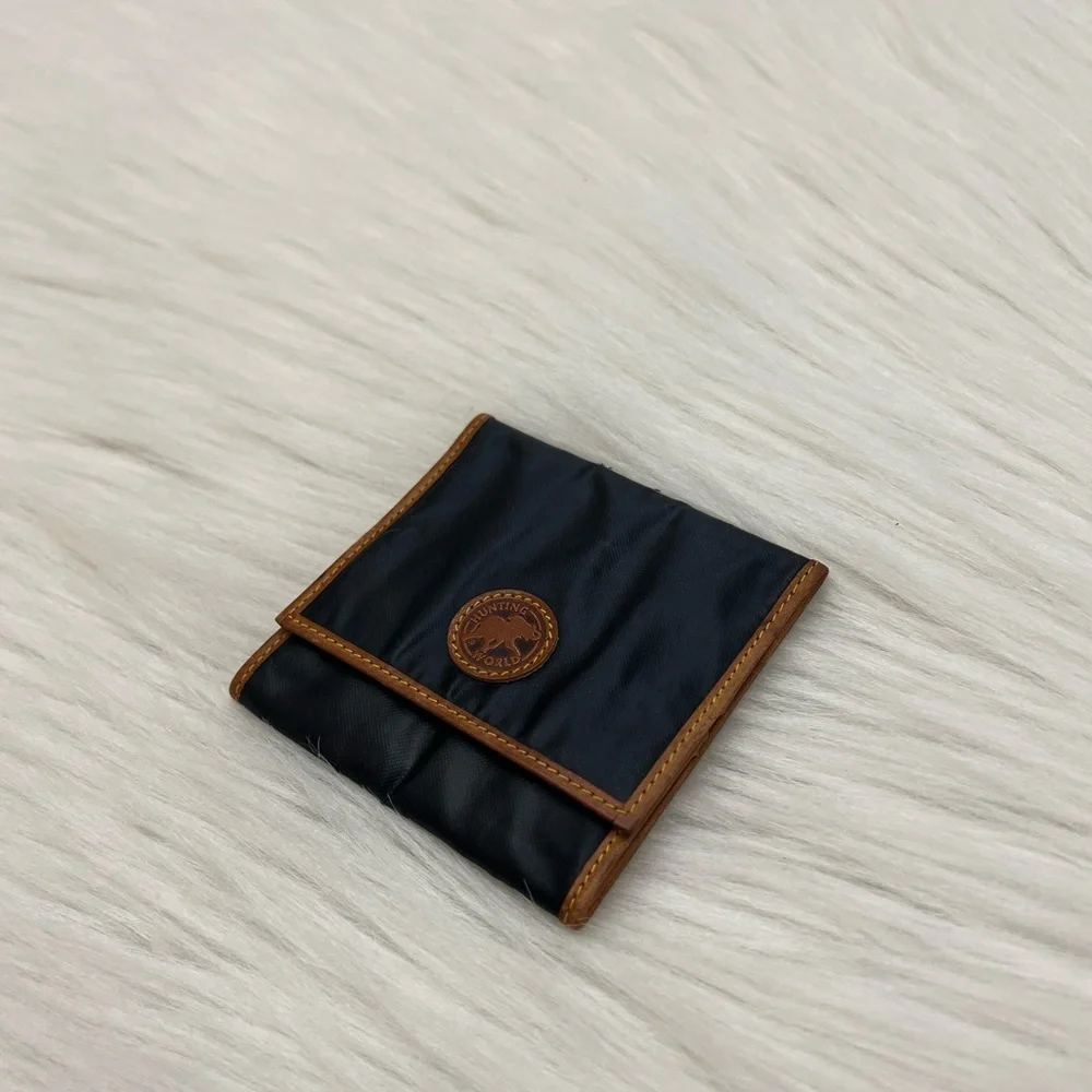 HUNTING WORLD - BLACK TAN NYLON SNAP COIN CASE HOLDER PURSE WALLET
